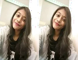 Boobs of the bhabhi from village MMsex videos to watch