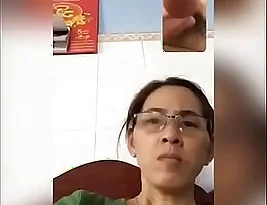 Random jerk off with blinking eye contact