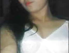 Pretty Indian girl exposing her private parts