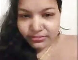 Steamy self-examination of a horny Boudi from Bangladesh