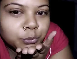Indian beauty exposing her charms booths and vagina