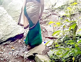 Hot outdoor sex with my Indian friend s mom