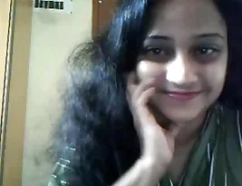 Some hot uncle’s aunt in a sexy nightie on cam.