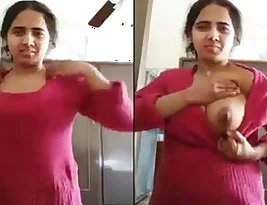 An Indian webcam show with a sexy college girl.