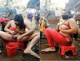 Desi Indian cutie shows off her lovely figure in this never before seen video.