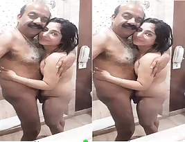 Pretty Indian staffer and her boss in yet another steamy scene.
