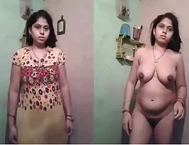 Young Indian wife s solo adult bath-time scene
