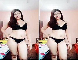 Young and sexy Indian Rajashree s solo play in the amethyst waters