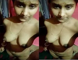 Beautiful couple from India gives great blow job and fuck.