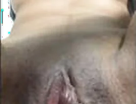Very hot Indian woman with perfect pussy for fingering.