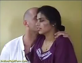 Bhabhi and devar in hot action in an Indian porn movie